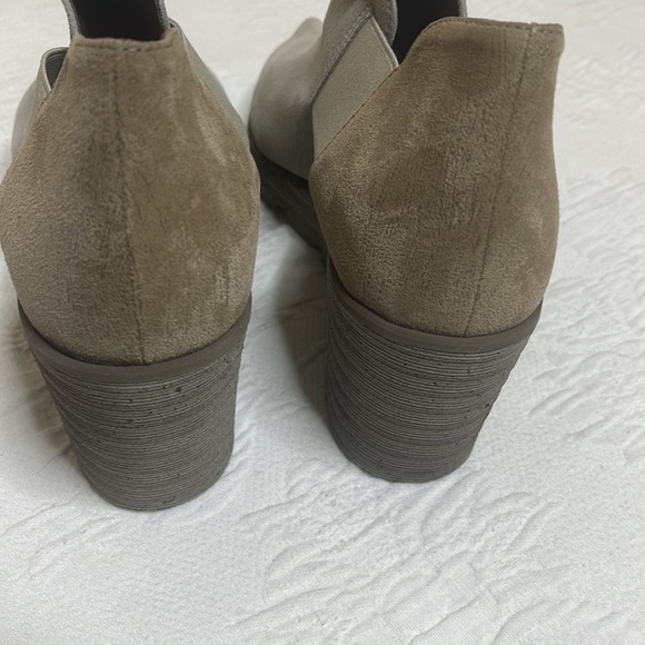 Brunate Gray Tan Leather Peep Toe Wedges Sandals Shoes Size EU 40 US 10 - Picture 4 of 8